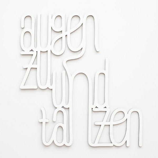 Augen zu und tanzen