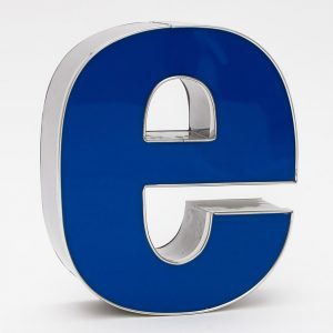 Leuchtbuchstabe e