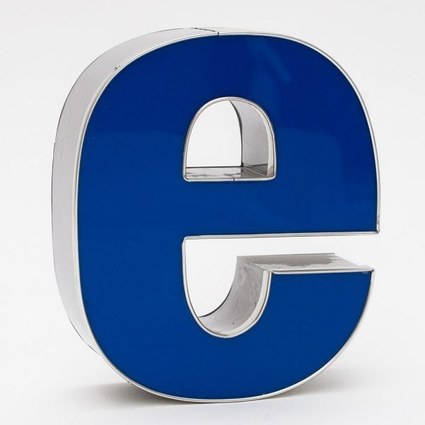 Leuchtbuchstabe e
